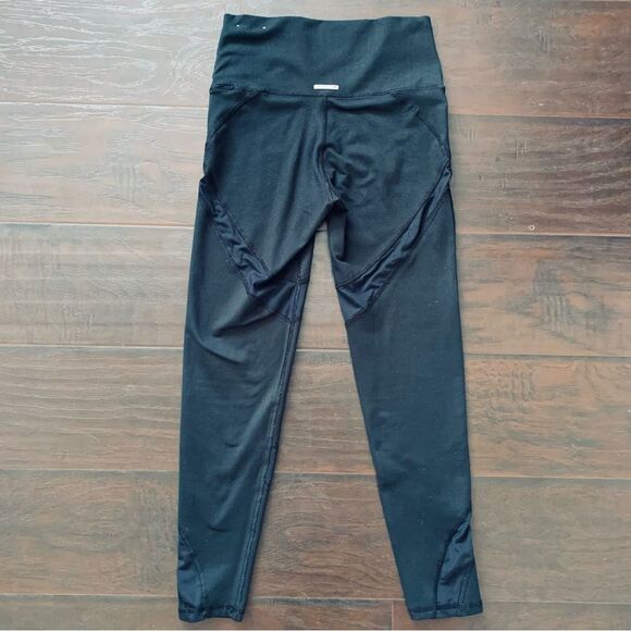 aerie Black Mesh High-Rise/Waisted Cropped 23" Leggings | Size: S - Picture 6 of 12